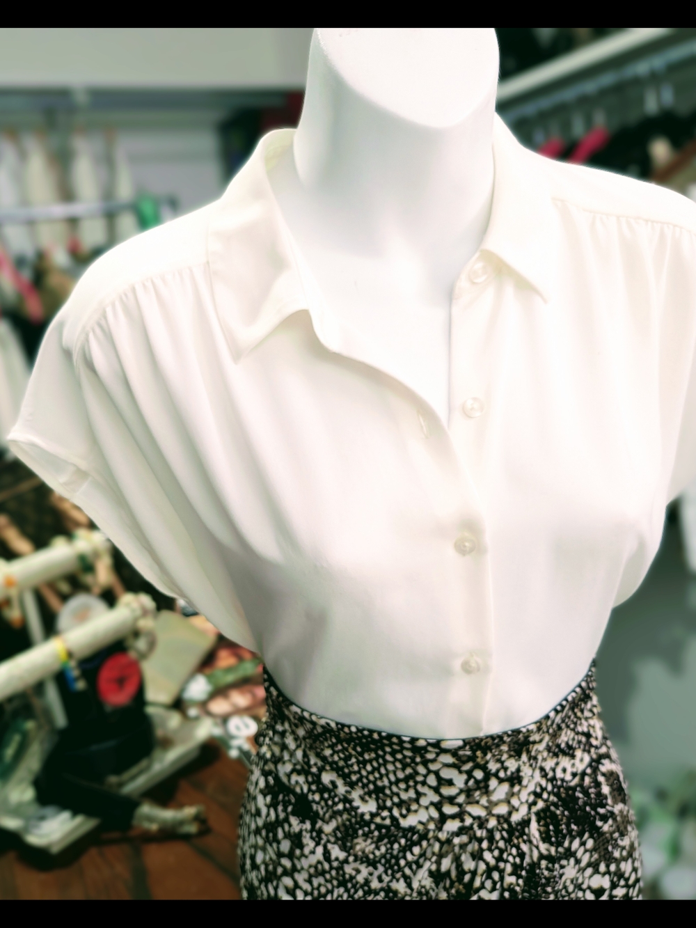 LOFT Cream Short-Sleeve Button Down Blouse